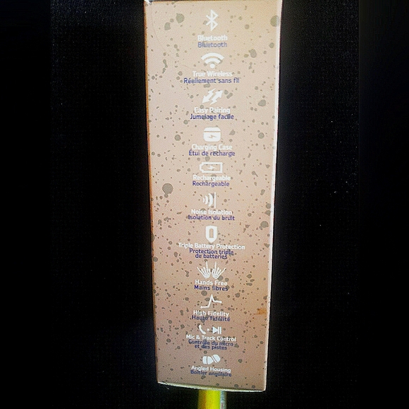 Wicked Audio Hiro True Wireless Bluetooth Ear Buds  Rose Gold - Picture 7 of 9